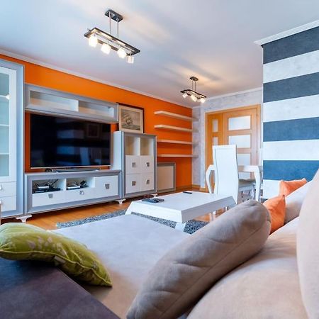 Apartamento En El Corazon De La Ciudad Con Parking Santander Eksteriør billede