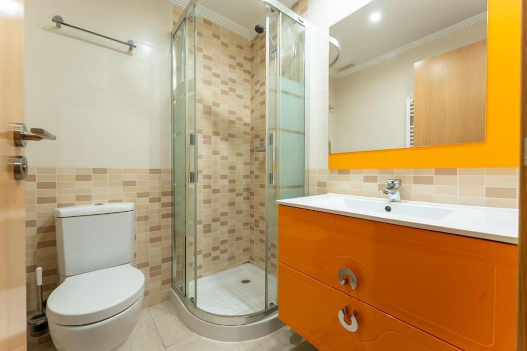 Apartamento En El Corazon De La Ciudad Con Parking Santander Eksteriør billede